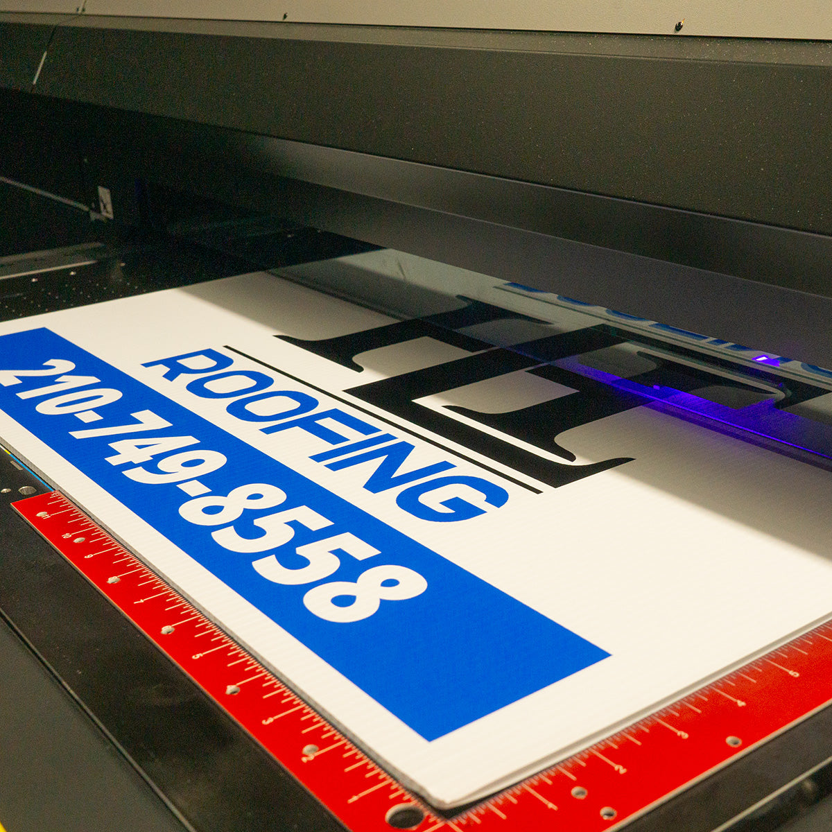 Lawn Signs 24x18inch - PROJECTPOINT